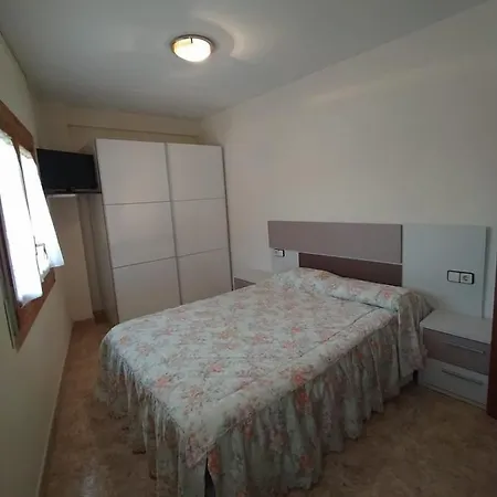 Les Fonts Holiday home *